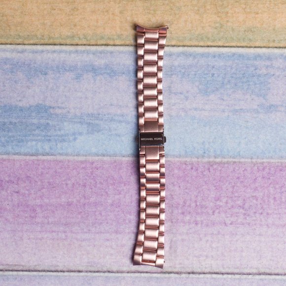 Michael Kors Gen 5 Bradshaw Blush-Tone Aluminum Smartwatch main image 5